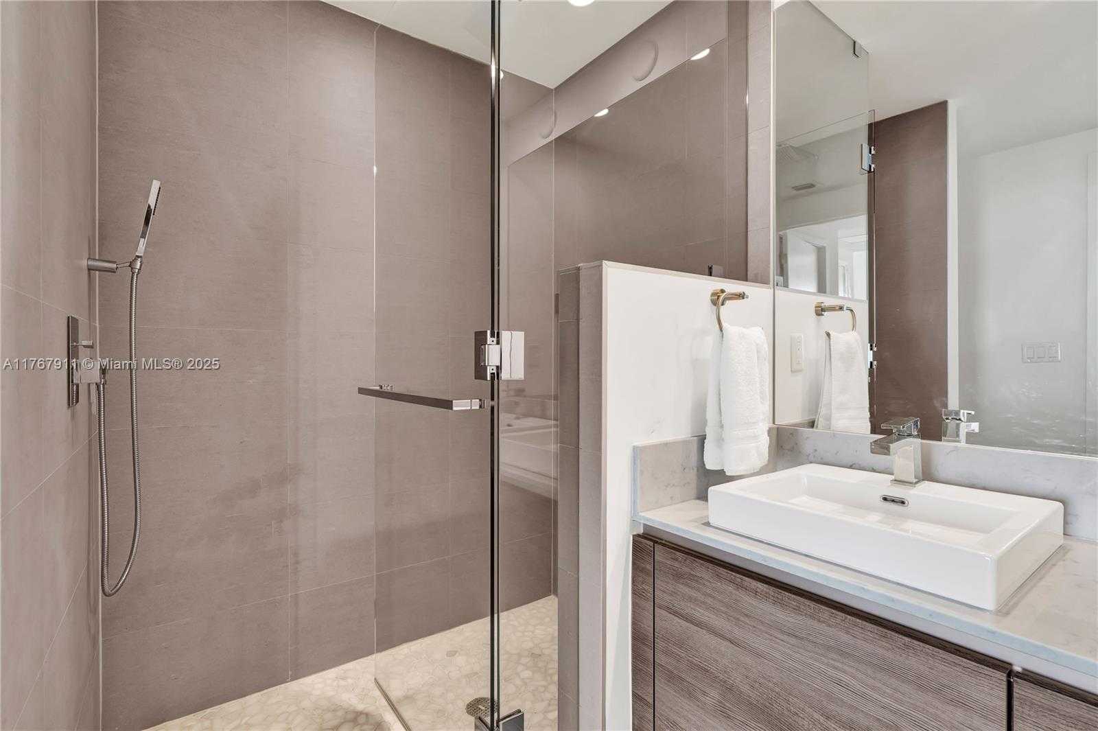 Small Image of 1080 BRICKELL AVE #3801, Miami Number 13