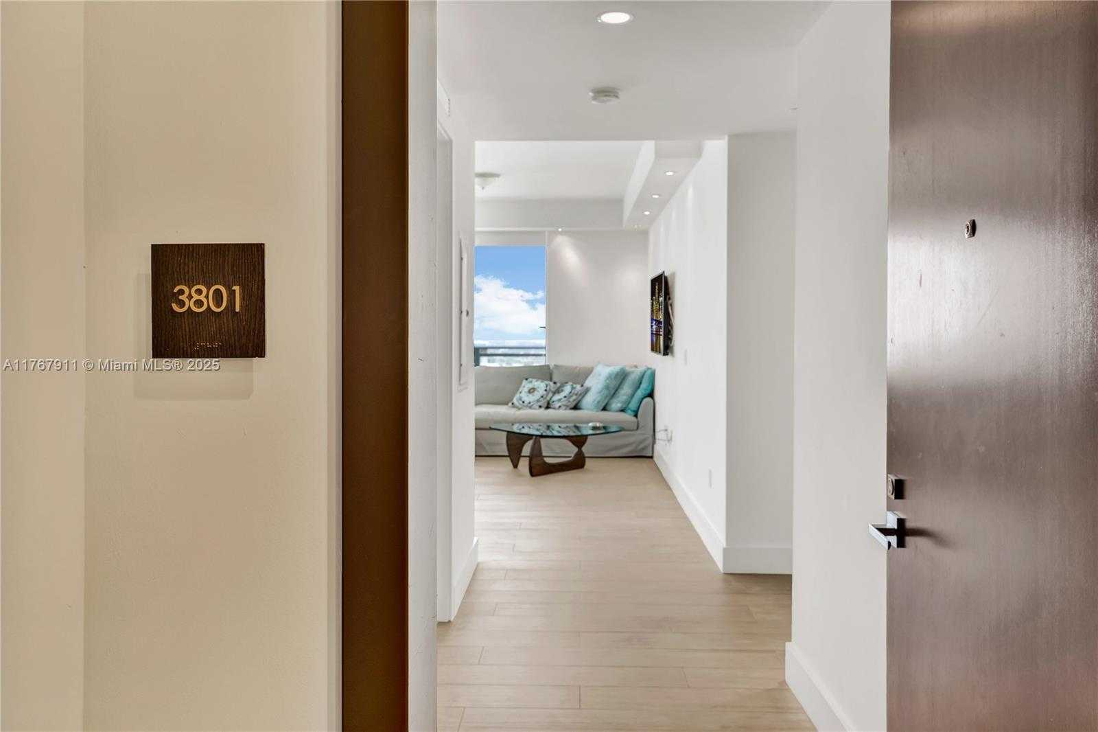 Small Image of 1080 BRICKELL AVE #3801, Miami Number 30