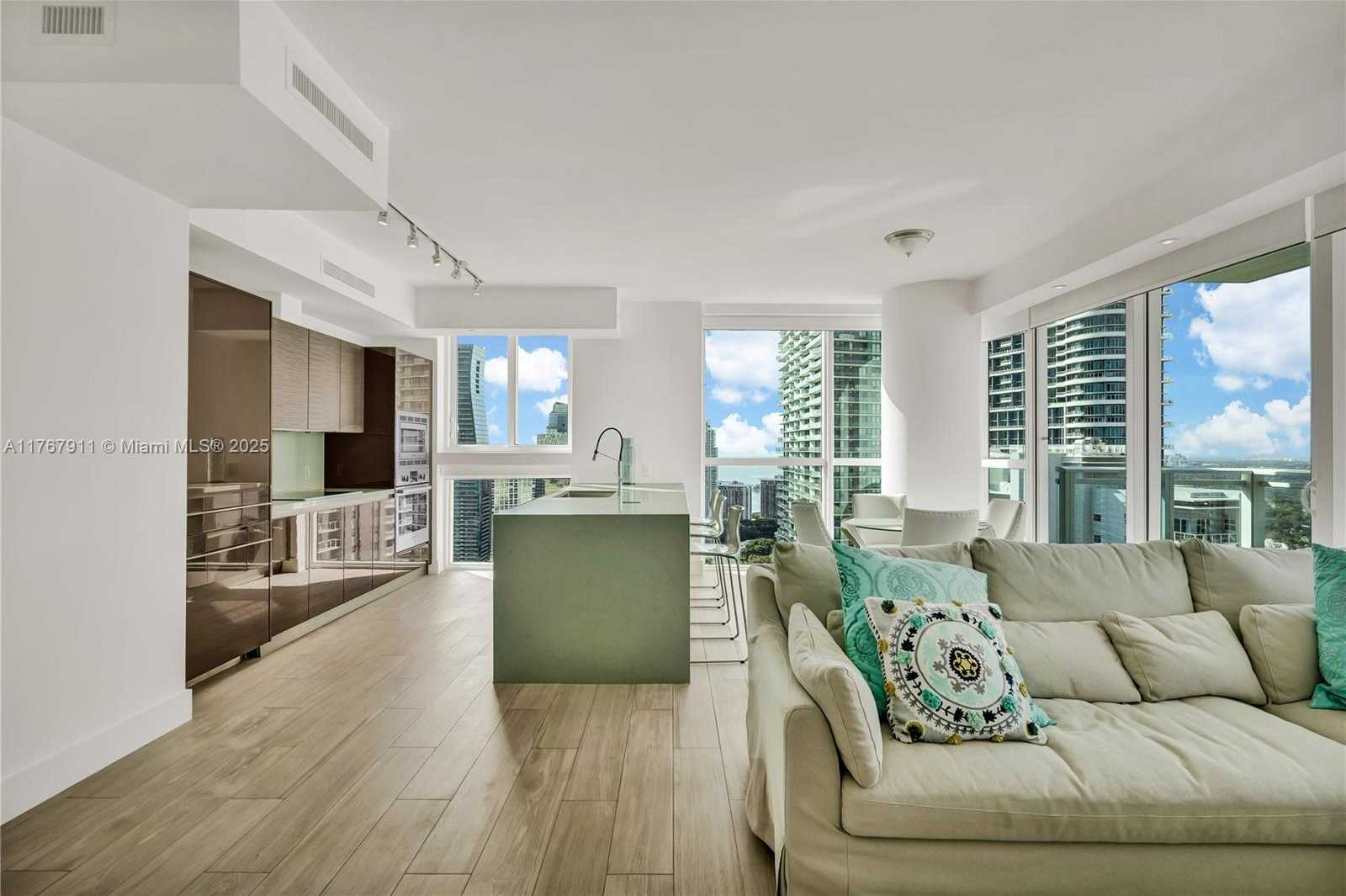 Small Image of 1080 BRICKELL AVE #3801, Miami Number 6