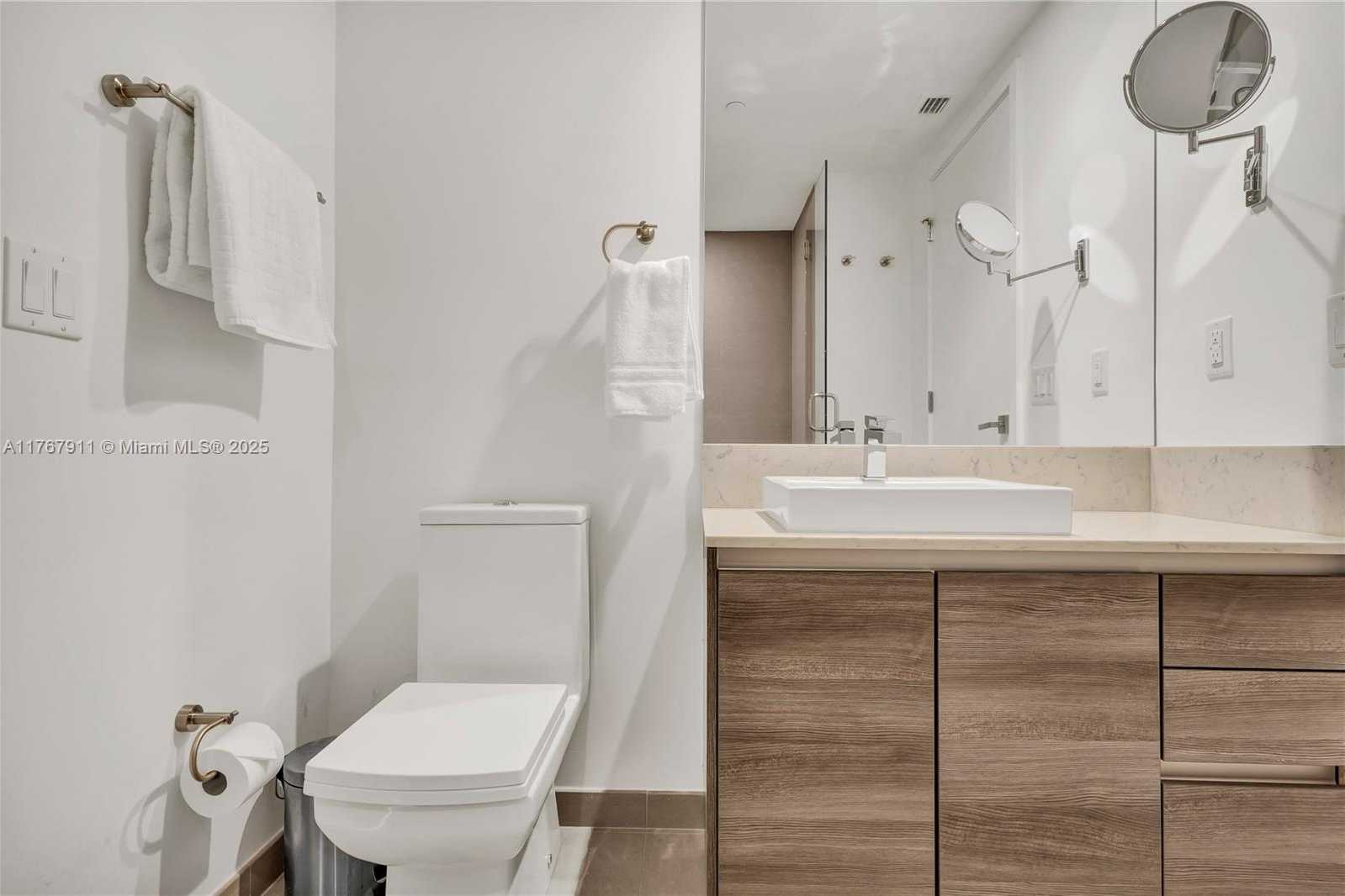 Small Image of 1080 BRICKELL AVE #3801, Miami Number 8