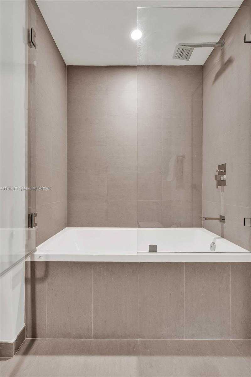 Small Image of 1080 BRICKELL AVE #3801, Miami Number 9