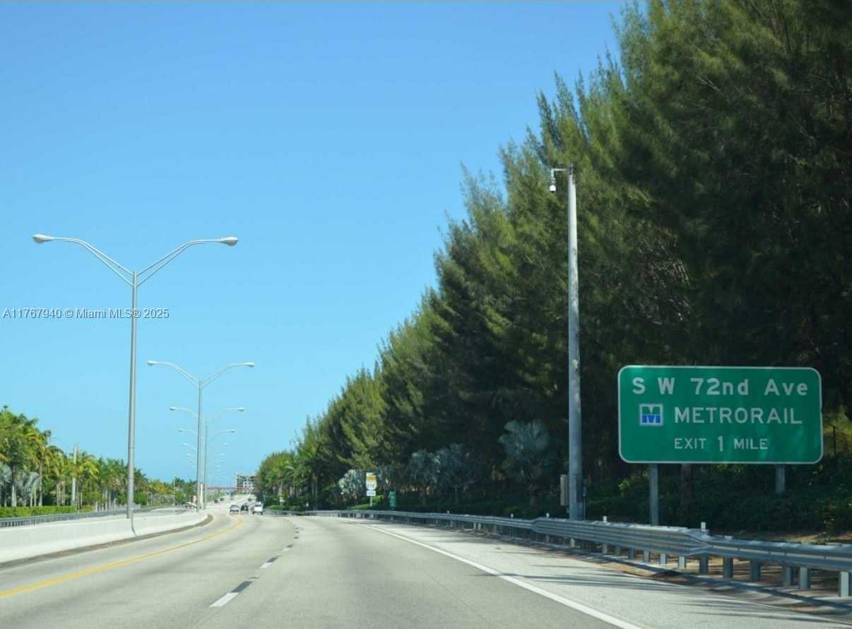 Small Image of 7680 SOUTH WEST 82ND ST #H119, Miami Number 5