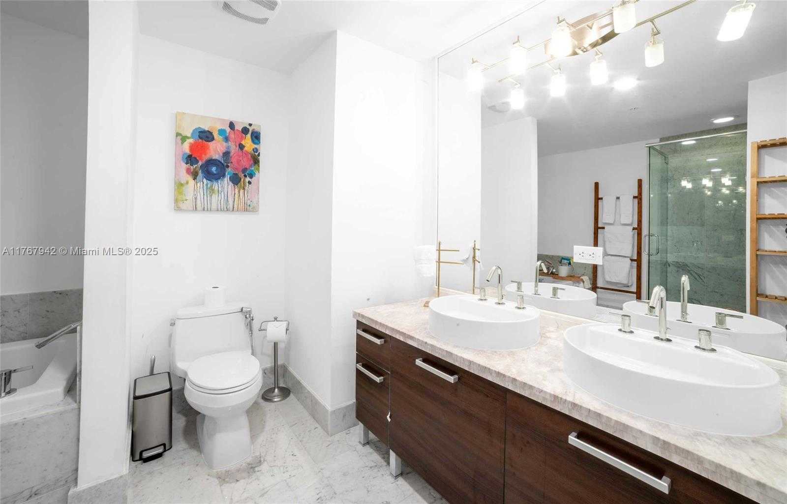 Small Image of 253 NORTH EAST 2ND ST #1201, Miami Number 30