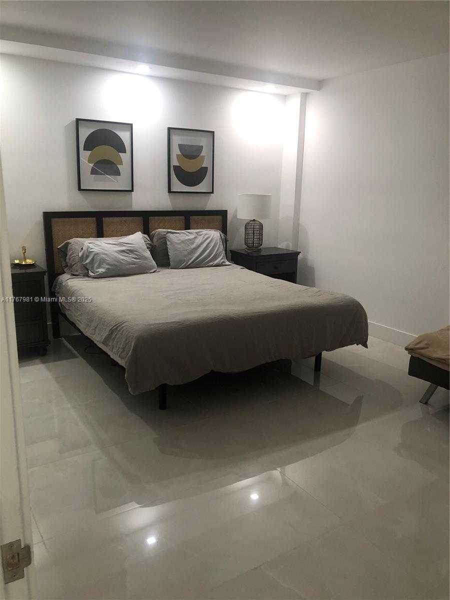 Small Image of 10185 COLLINS AVE #1510, Bal Harbour Number 6