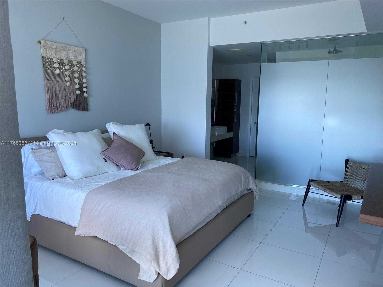 Small Image of 2020 NORTH BAYSHORE DR #1203, Miami Number 12