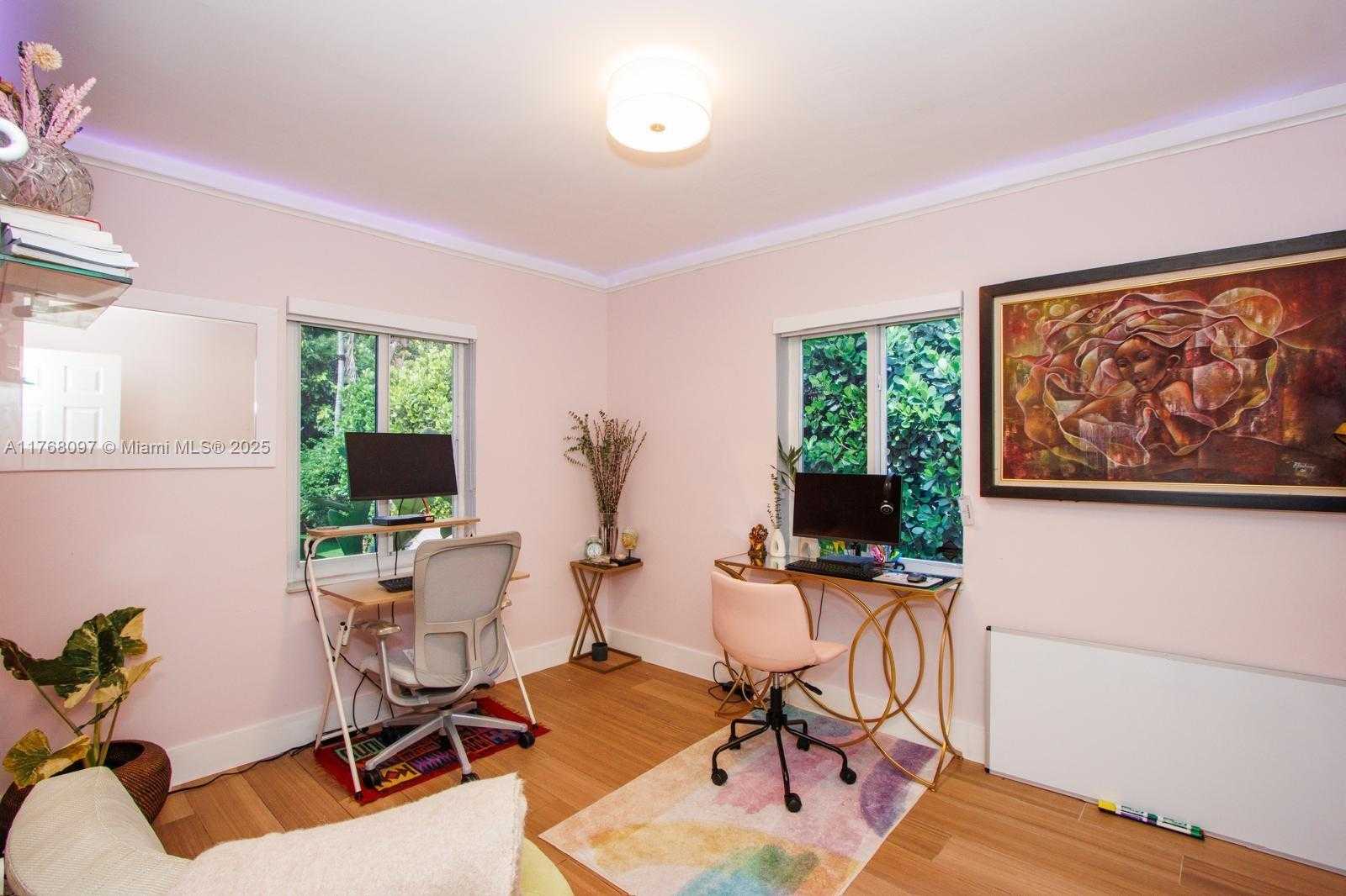 Small Image of 213 NORTH EAST 43RD ST, Miami Number 16