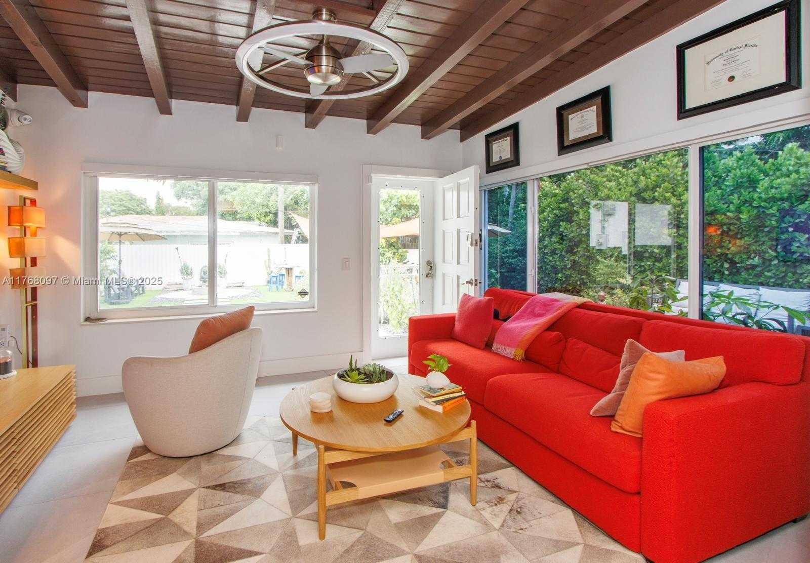 Small Image of 213 NORTH EAST 43RD ST, Miami Number 32