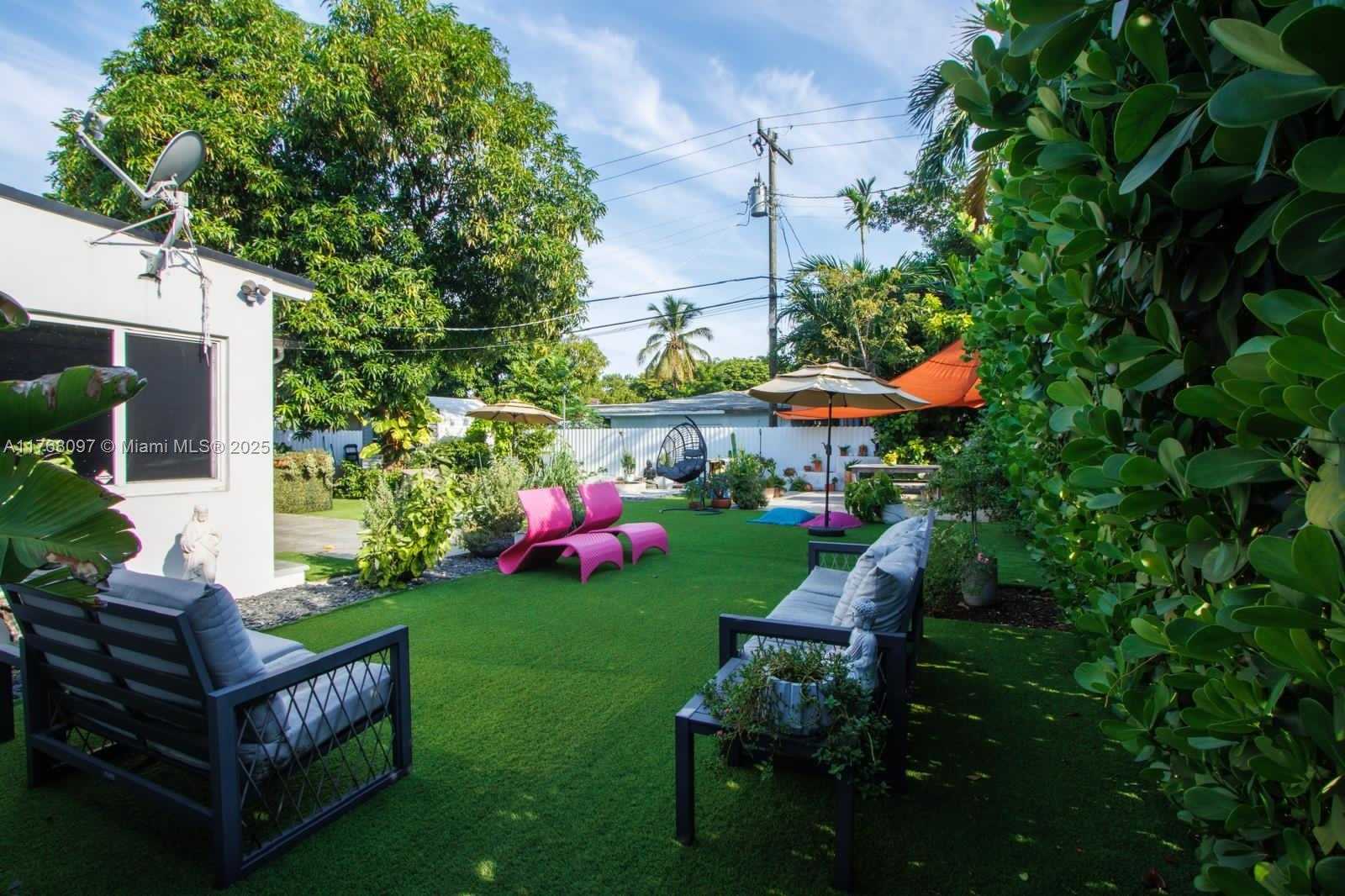 Small Image of 213 NORTH EAST 43RD ST, Miami Number 49