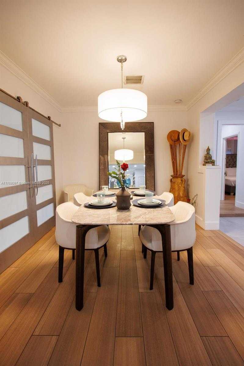 Small Image of 213 NORTH EAST 43RD ST, Miami Number 55