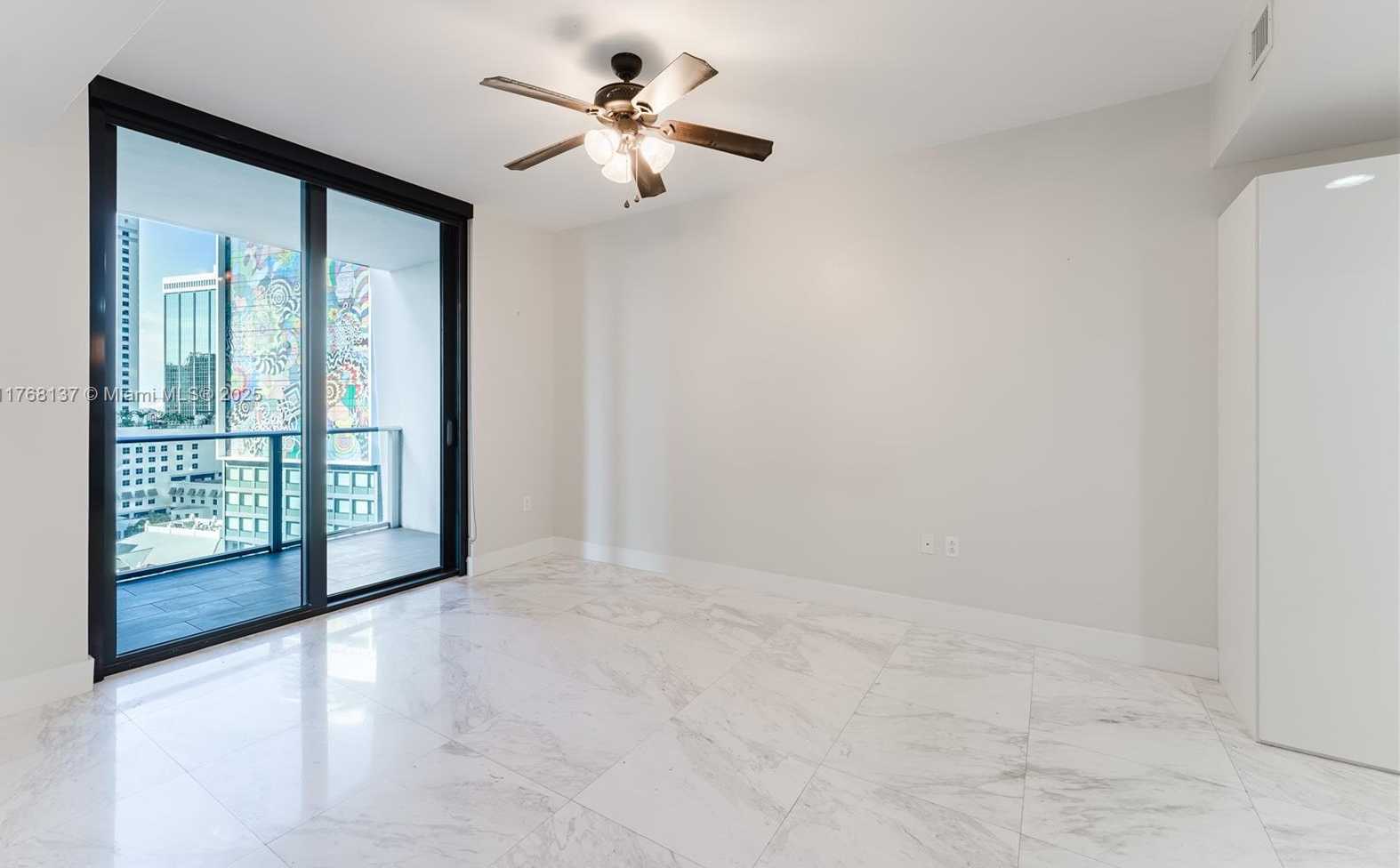 Small Image of 1010 BRICKELL AVE #1409, Miami Number 20