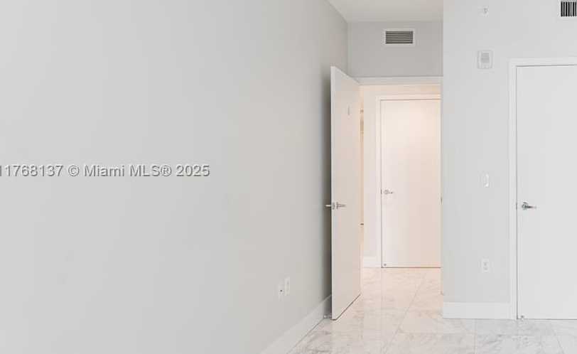 Small Image of 1010 BRICKELL AVE #1409, Miami Number 27