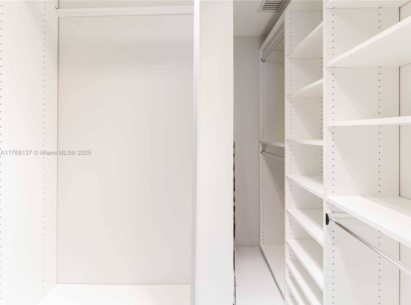 Small Image of 1010 BRICKELL AVE #1409, Miami Number 31