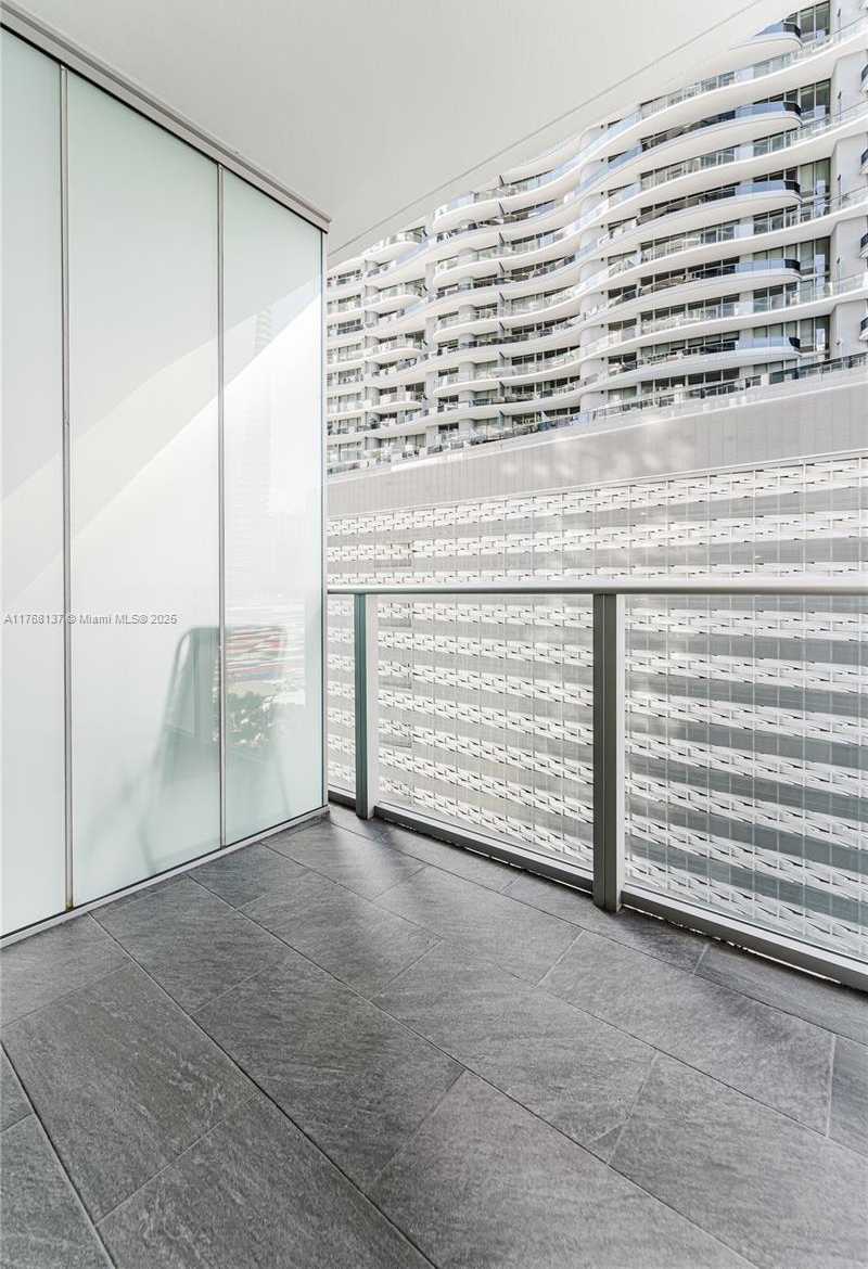 Small Image of 1010 BRICKELL AVE #1409, Miami Number 35