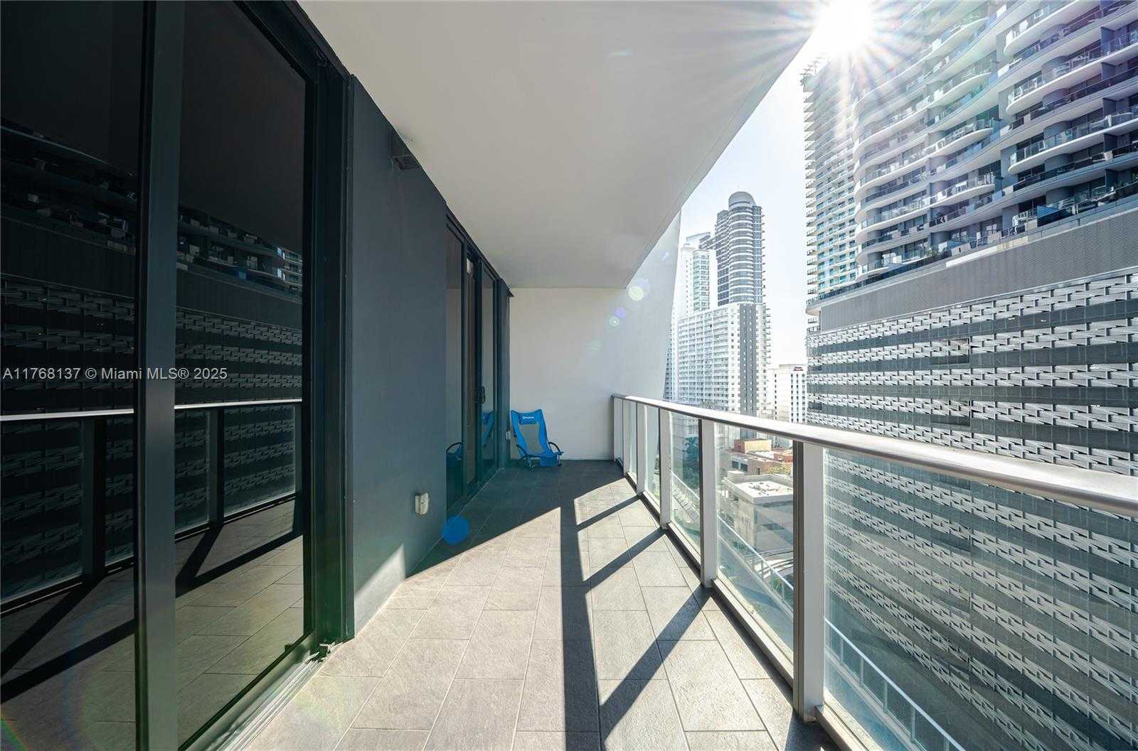 Small Image of 1010 BRICKELL AVE #1409, Miami Number 44