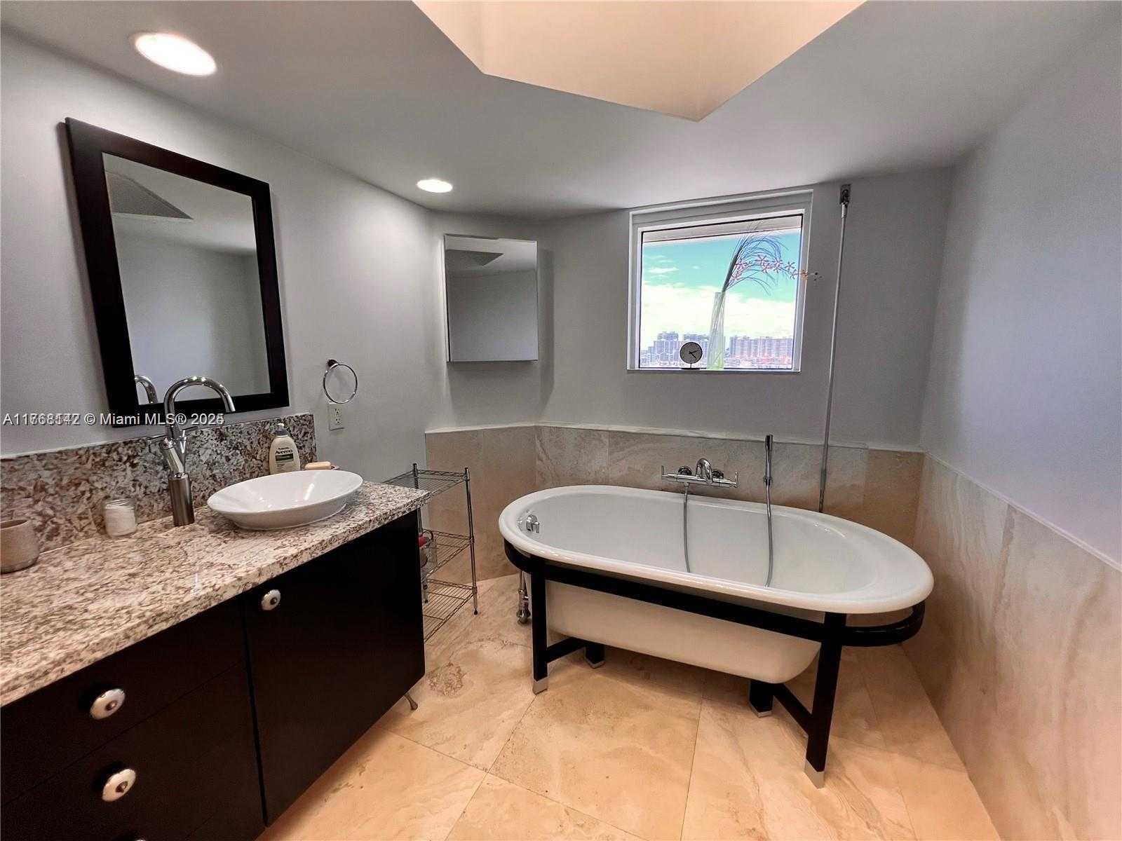 Small Image of 16485 COLLINS AVE #1534, Sunny Isles Beach Number 23
