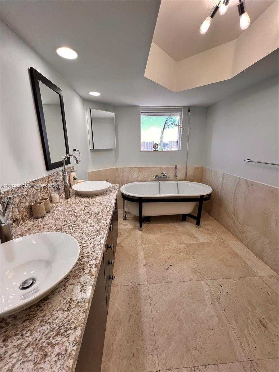 Small Image of 16485 COLLINS AVE #1534, Sunny Isles Beach Number 25