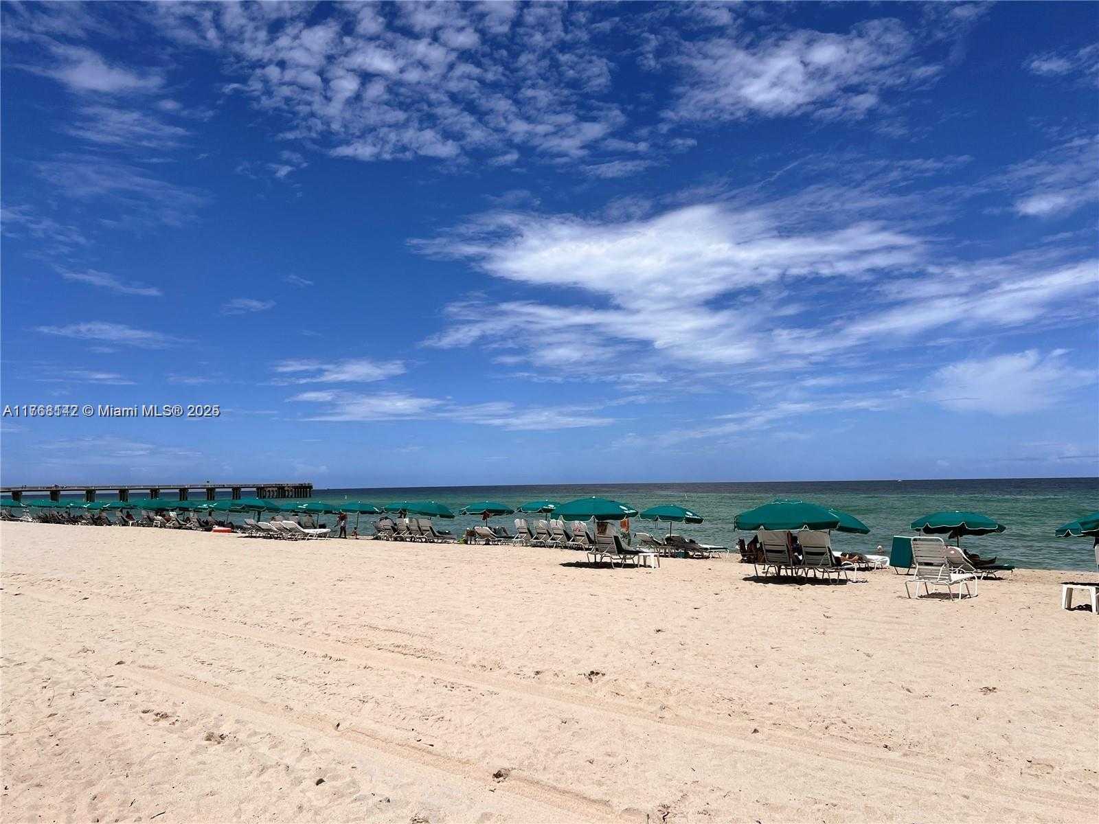 Small Image of 16485 COLLINS AVE #1534, Sunny Isles Beach Number 4