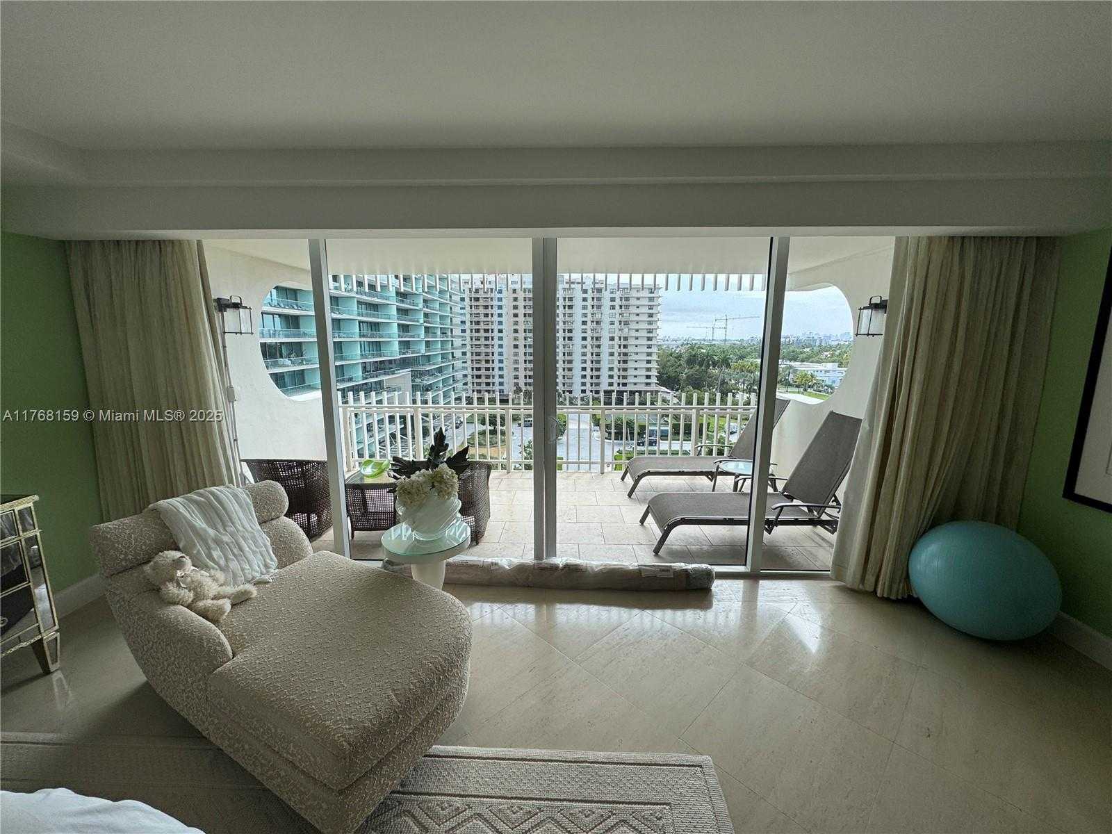 Small Image of 10205 COLLINS AVE #701, Bal Harbour Number 19