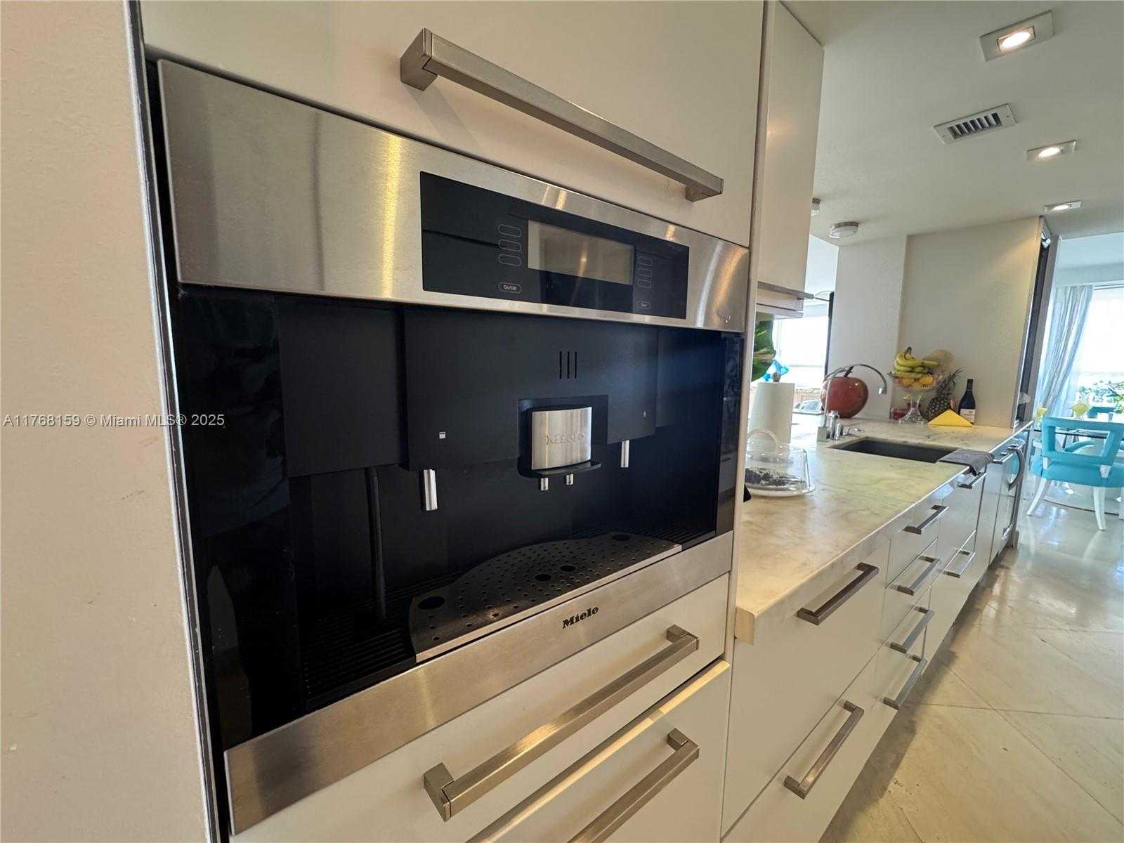 Small Image of 10205 COLLINS AVE #701, Bal Harbour Number 21