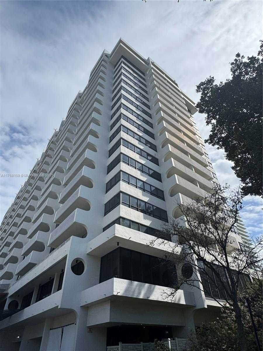 Small Image of 10205 COLLINS AVE #701, Bal Harbour Number 23