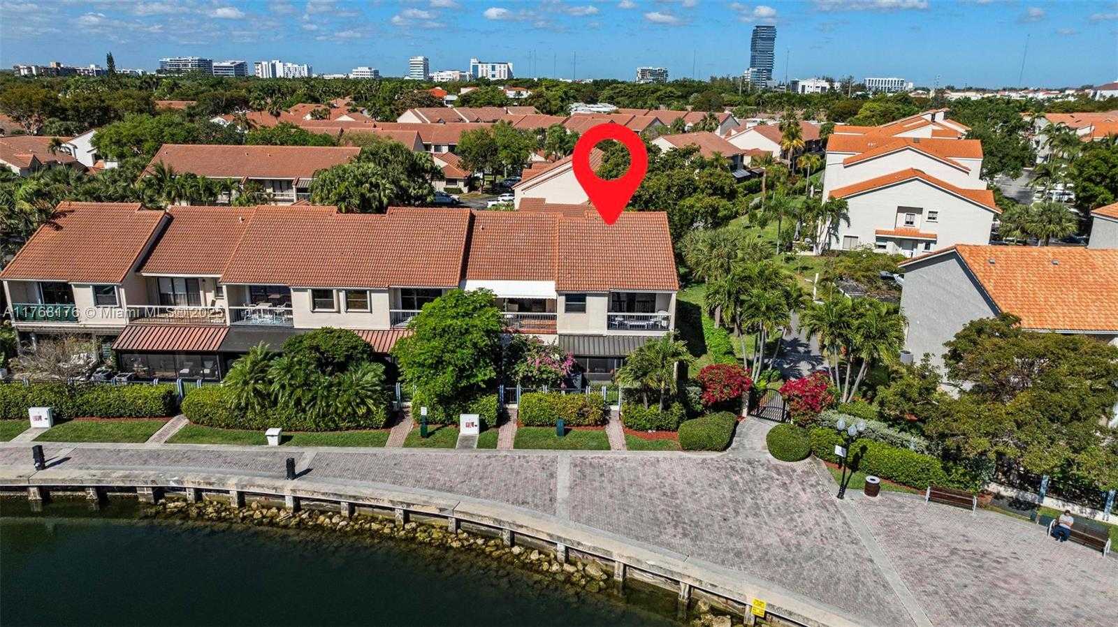Small Image of 21145 HELMSMAN DR #N11, Aventura Number 46