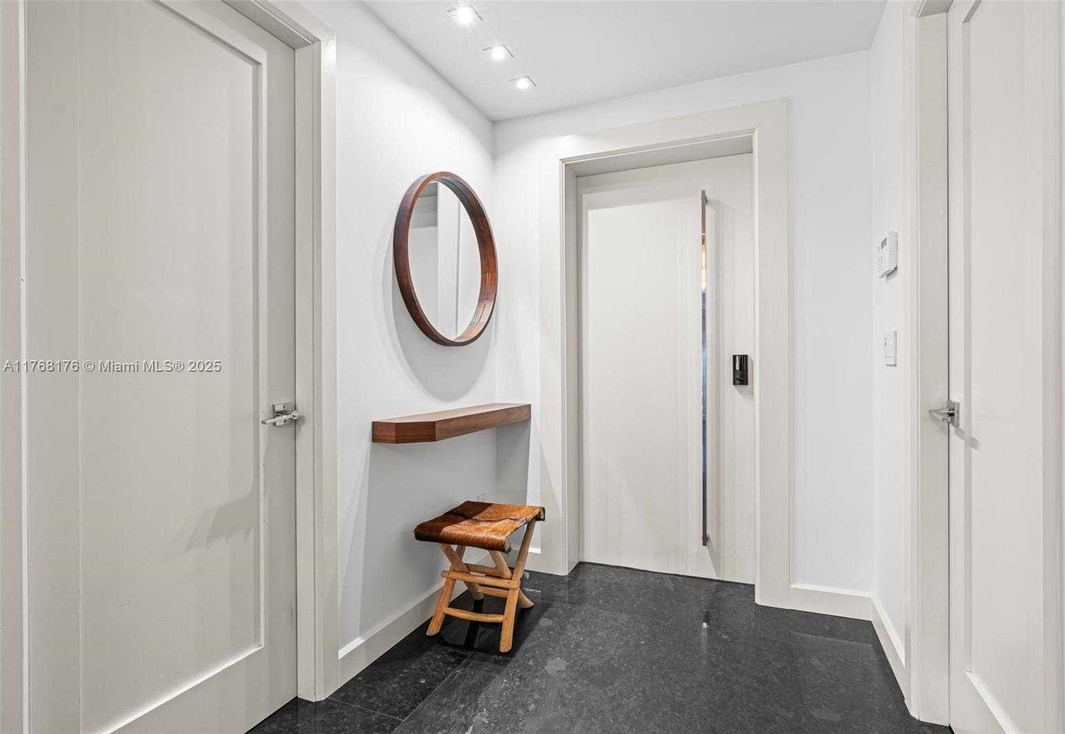 Small Image of 21145 HELMSMAN DR #N11, Aventura Number 53