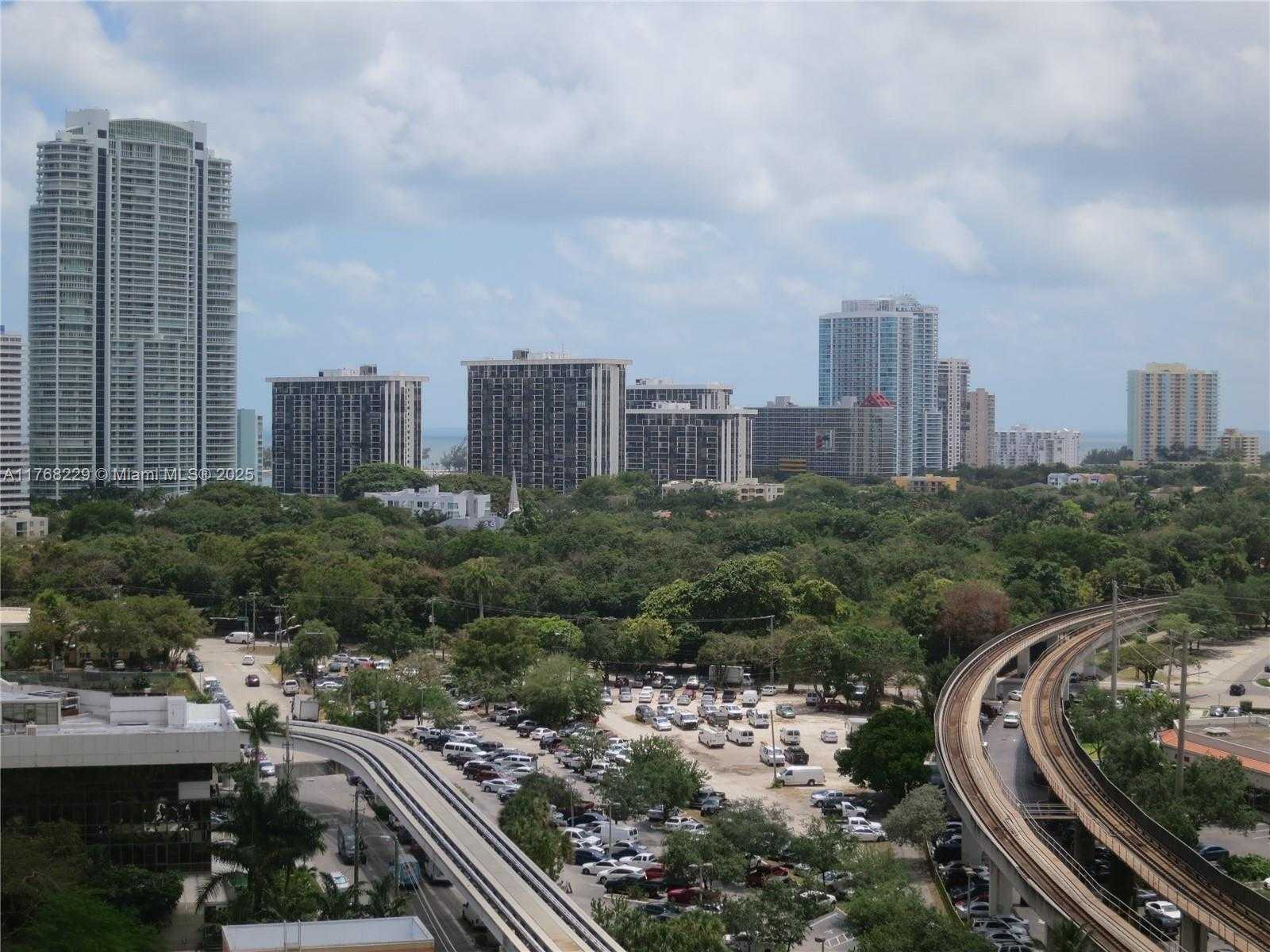 Small Image of 79 SOUTH WEST 12TH ST #1701-S, Miami Number 23