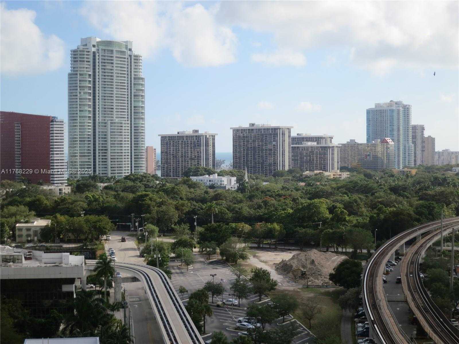 Small Image of 79 SOUTH WEST 12TH ST #1701-S, Miami Number 3