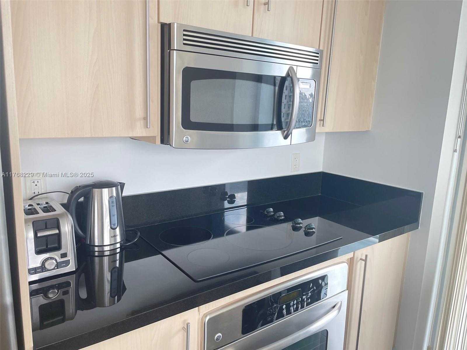 Small Image of 79 SOUTH WEST 12TH ST #1701-S, Miami Number 7