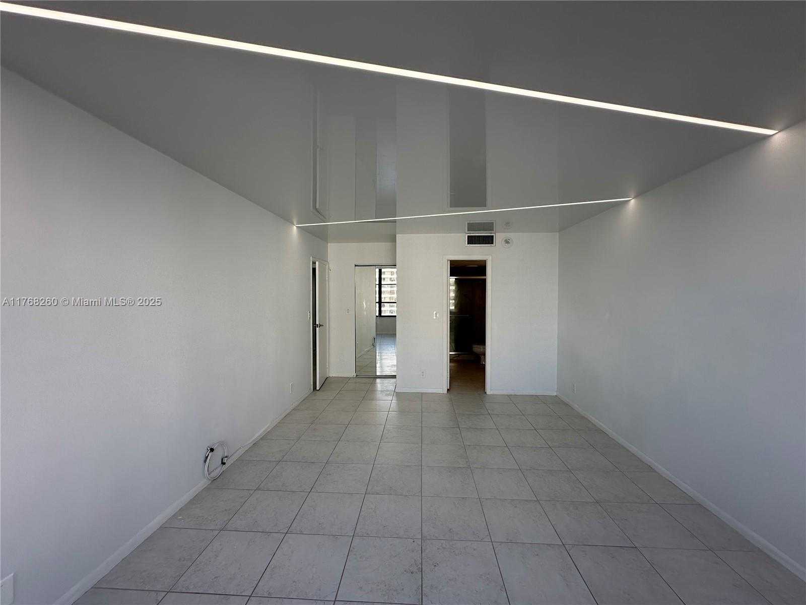 Small Image of 600 THREE ISLANDS BLVD #1113, Hallandale Beach Number 9