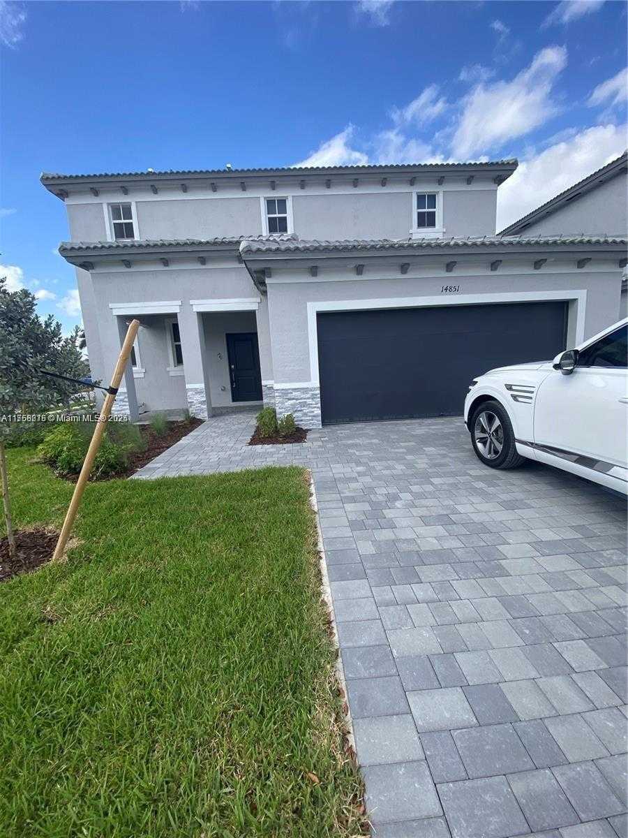Small Image of 14851 SOUTH WEST 161 TERRACE #., Miami Number 3