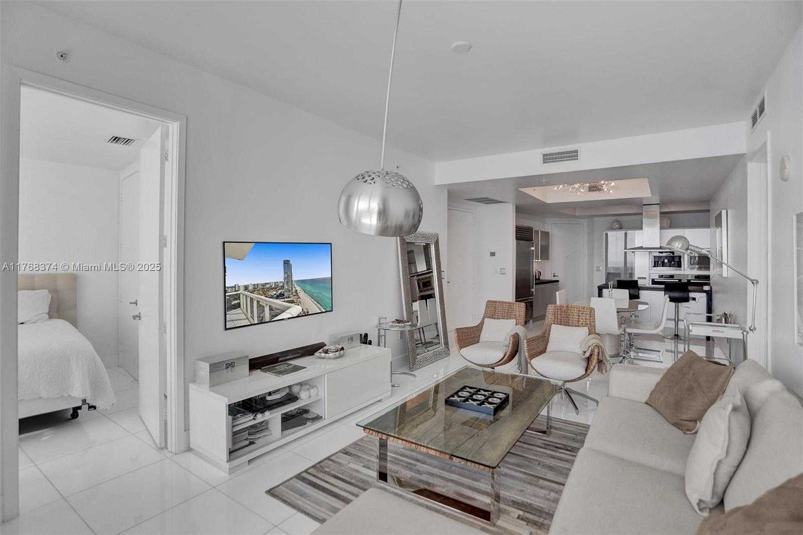 Small Image of 18201 COLLINS AV #4108, Sunny Isles Beach Number 15