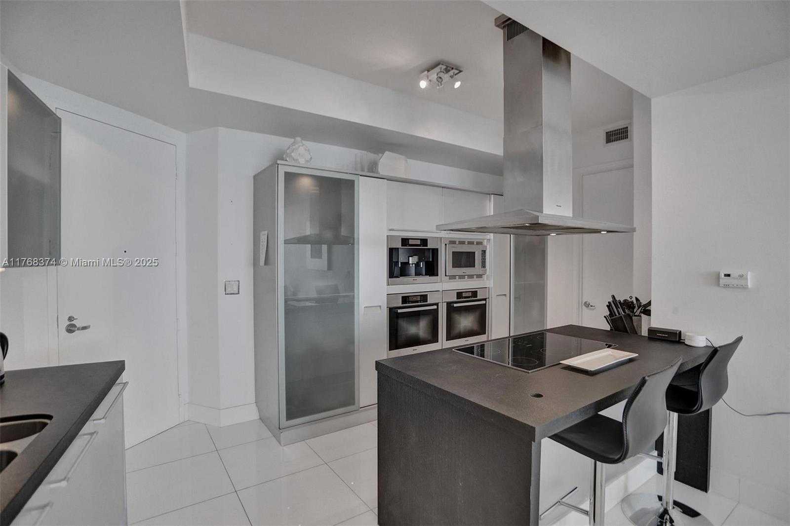 Small Image of 18201 COLLINS AV #4108, Sunny Isles Beach Number 4
