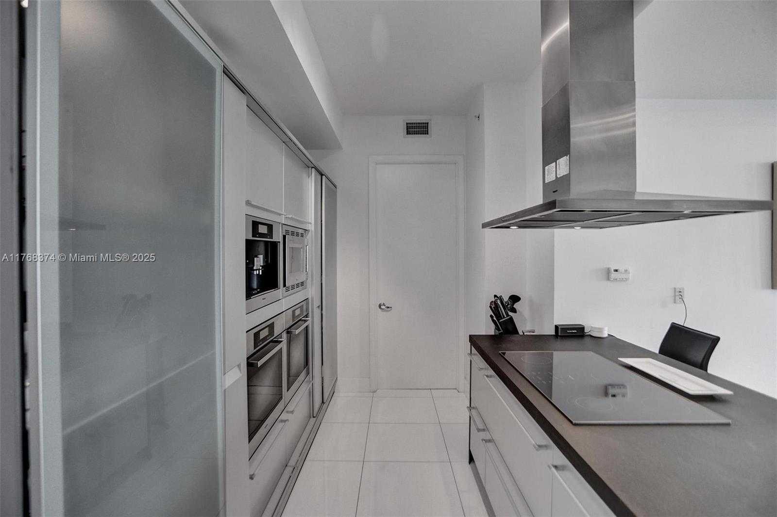 Small Image of 18201 COLLINS AV #4108, Sunny Isles Beach Number 5
