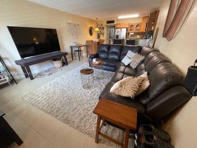 Small Image of 1120 102ND ST #23, Bay Harbor Islands Number 4