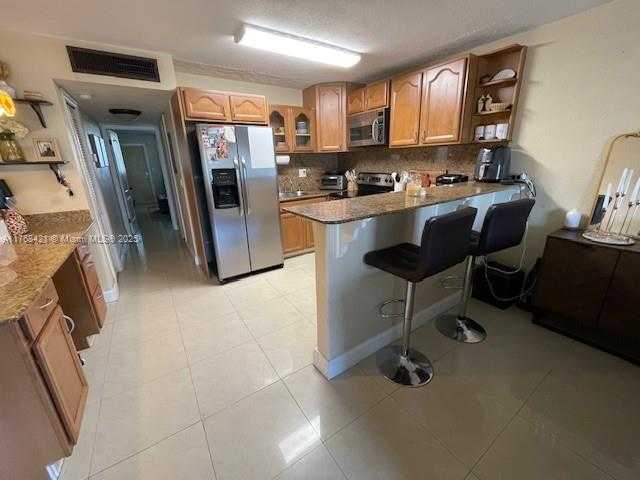 Small Image of 1120 102ND ST #23, Bay Harbor Islands Number 5