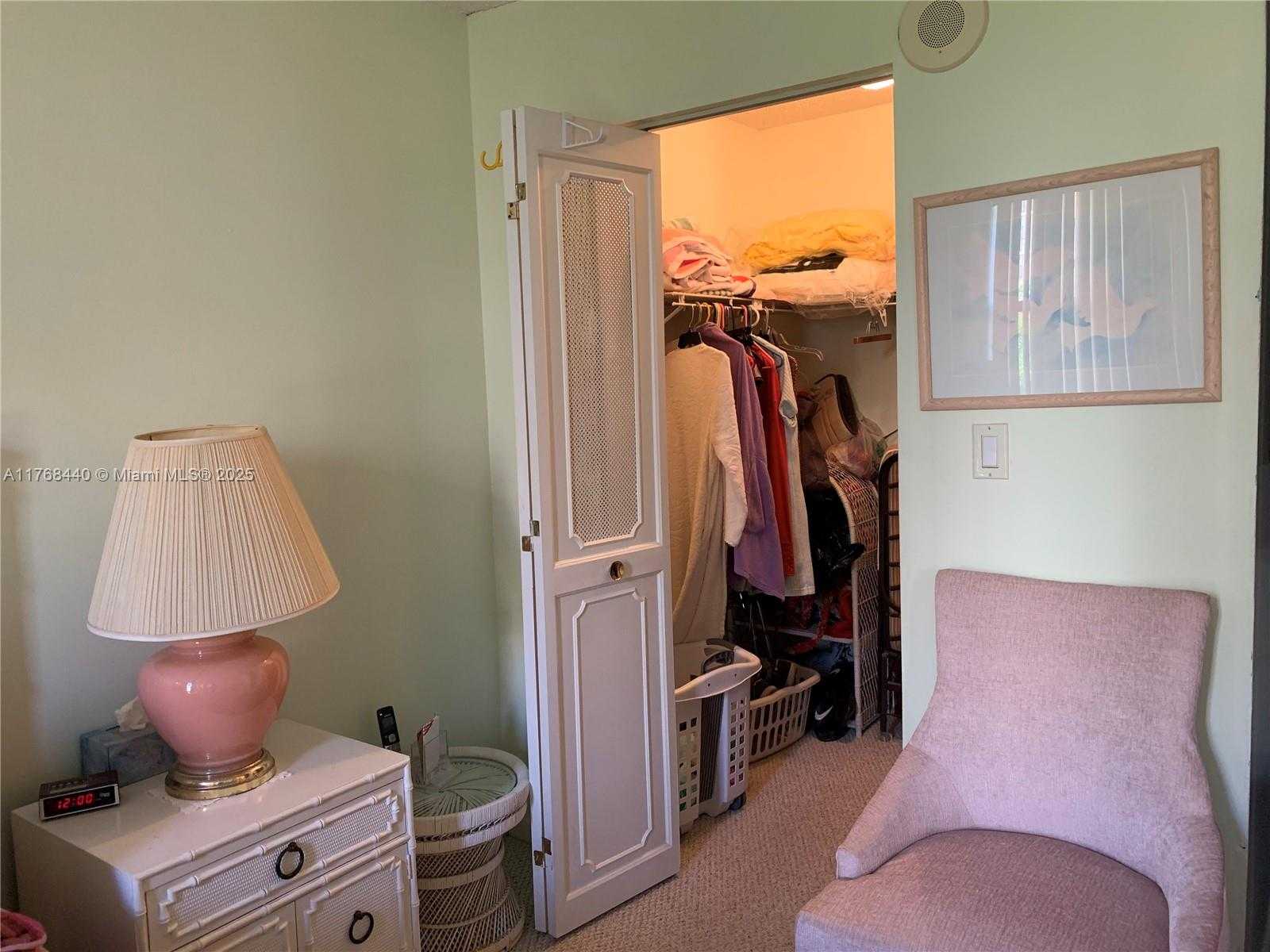 Small Image of 16919 NORTH BAY RD #307, Sunny Isles Beach Number 23