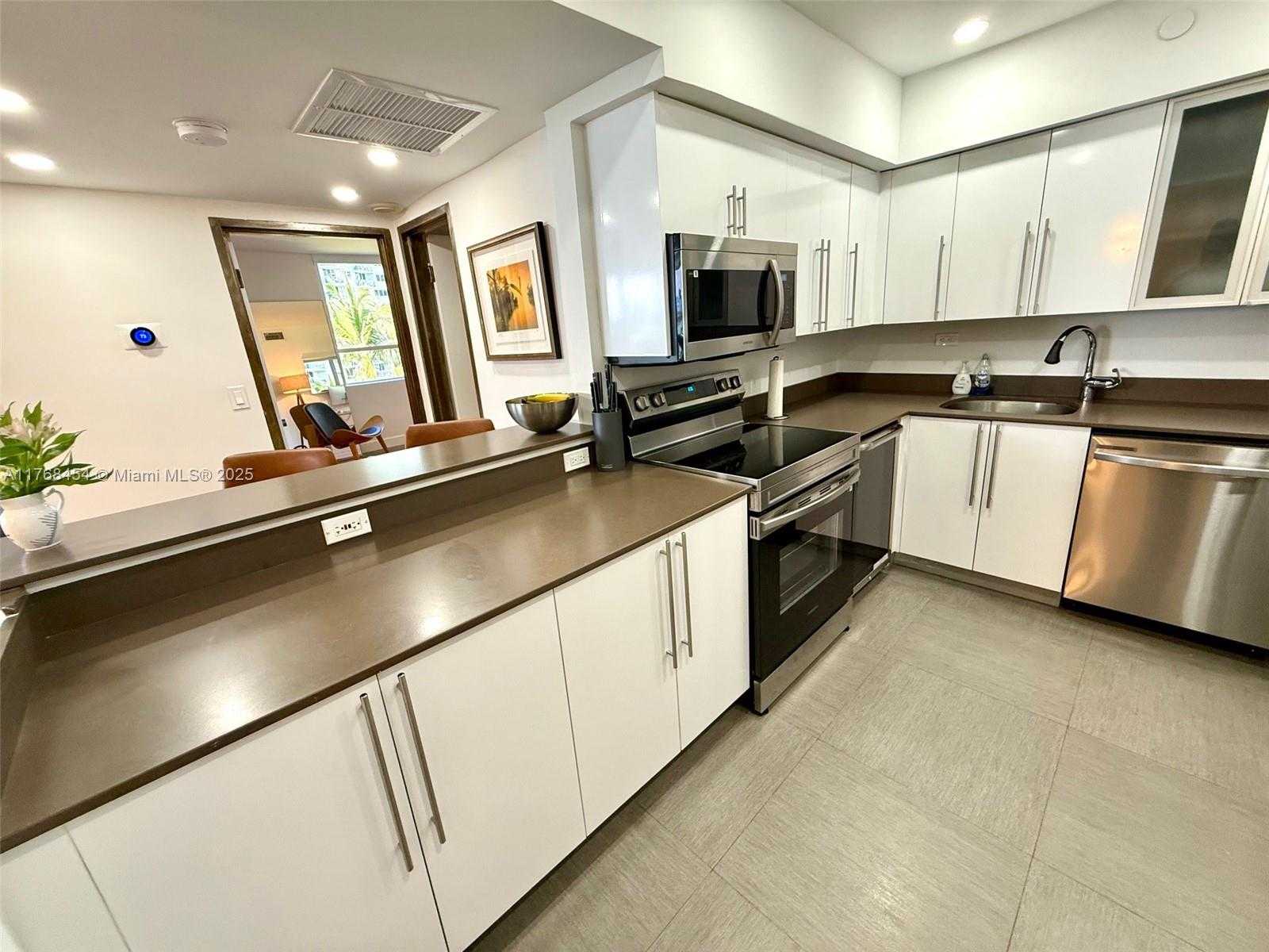 Small Image of 1500 BAY RD #540S, Miami Beach Number 10