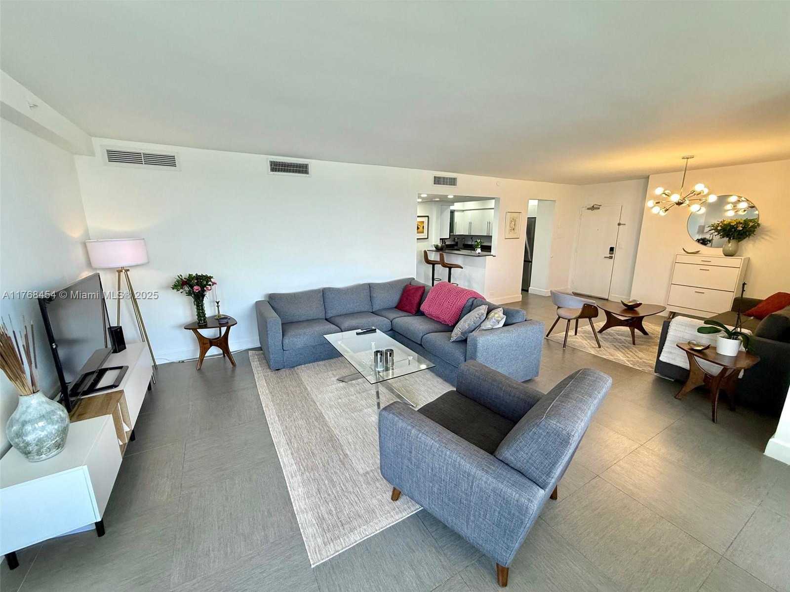 Small Image of 1500 BAY RD #540S, Miami Beach Number 6
