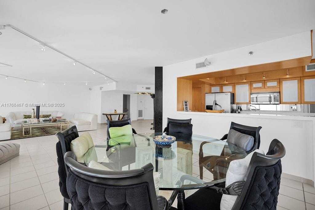 Small Image of 16485 COLLINS AVE #1236, Sunny Isles Beach Number 43