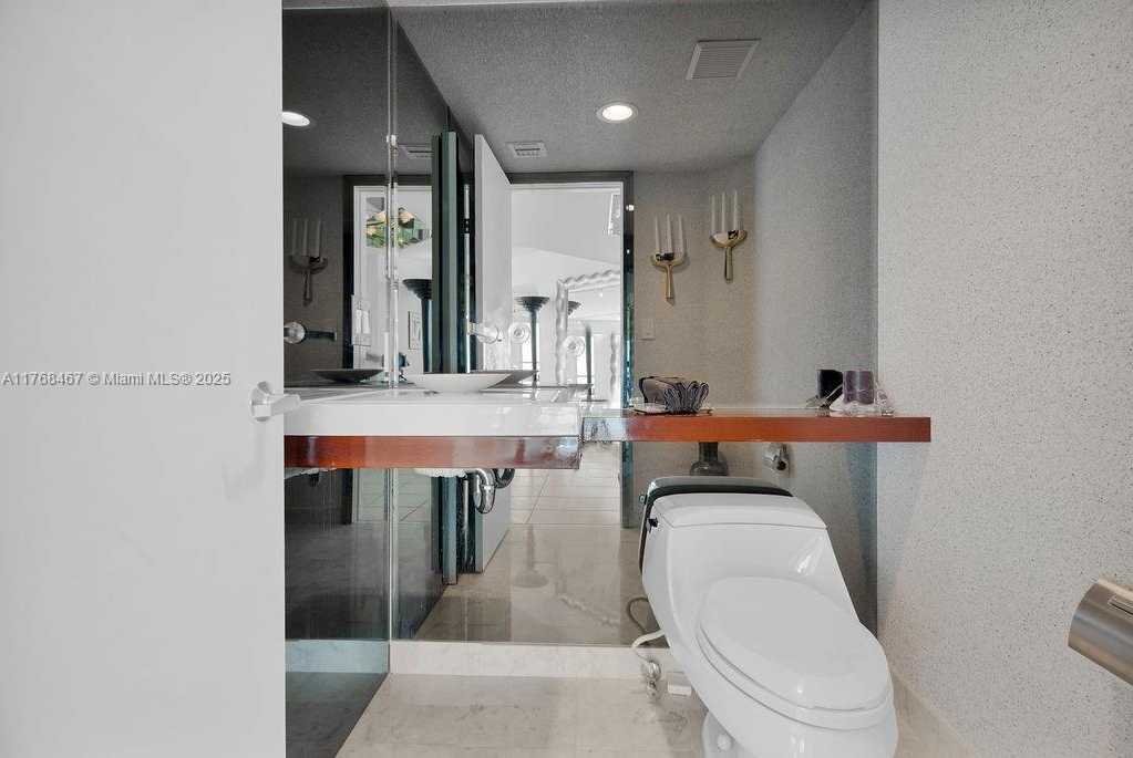 Small Image of 16485 COLLINS AVE #1236, Sunny Isles Beach Number 54