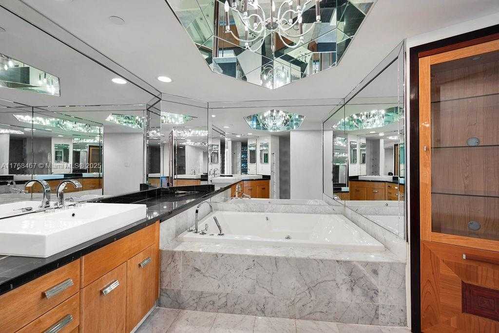 Small Image of 16485 COLLINS AVE #1236, Sunny Isles Beach Number 66