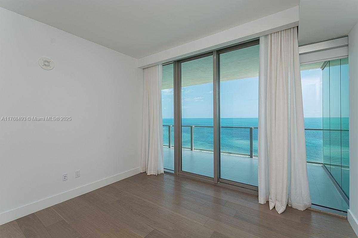 Small Image of 360 OCEAN DR #1004S, Key Biscayne Number 10