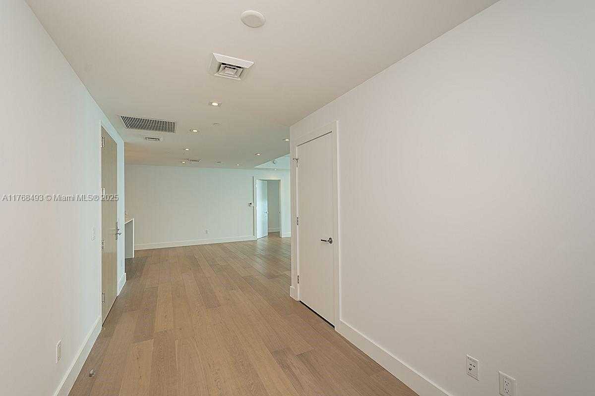 Small Image of 360 OCEAN DR #1004S, Key Biscayne Number 13