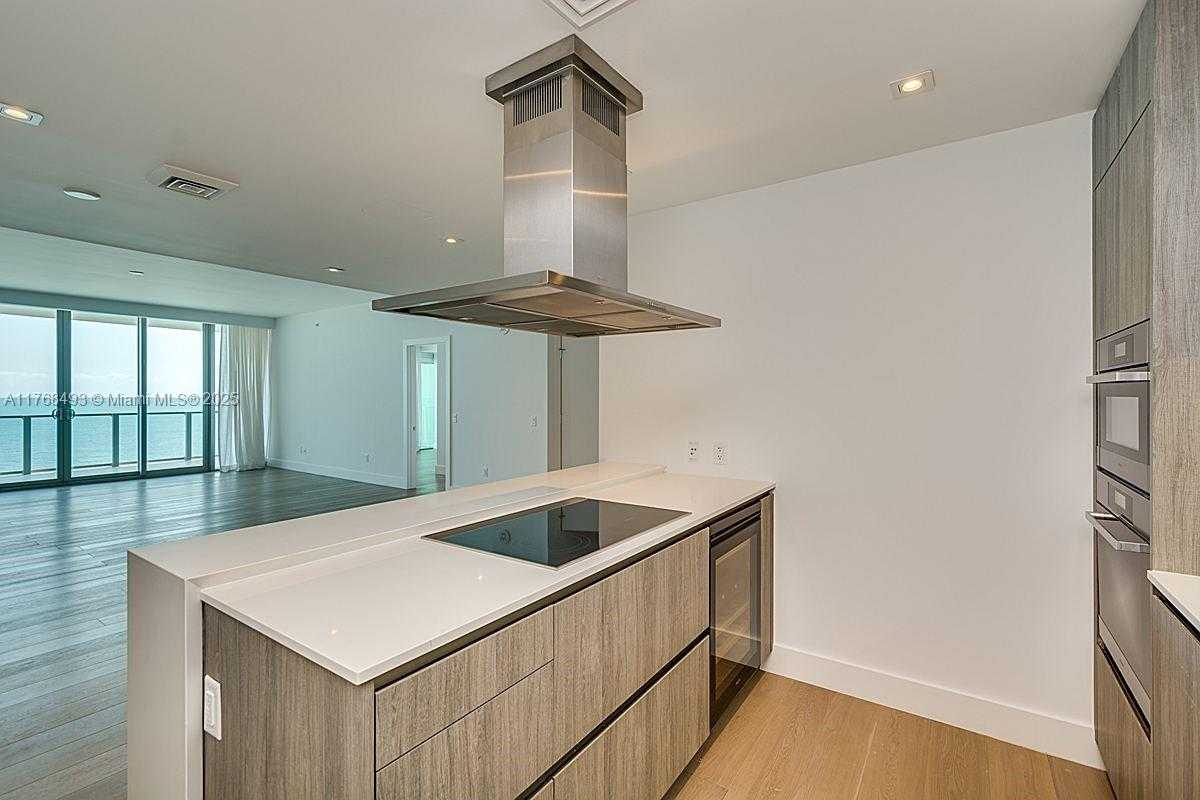 Small Image of 360 OCEAN DR #1004S, Key Biscayne Number 6