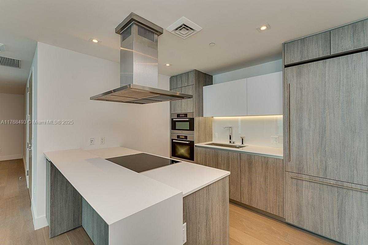 Small Image of 360 OCEAN DR #1004S, Key Biscayne Number 8