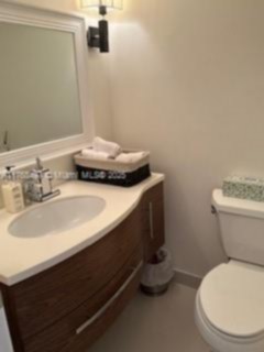 Small Image of 1985 SOUTH OCEAN DR #15D, Hallandale Beach Number 13