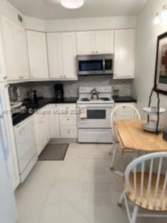 Small Image of 1985 SOUTH OCEAN DR #15D, Hallandale Beach Number 2