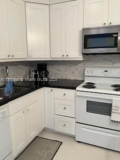 Small Image of 1985 SOUTH OCEAN DR #15D, Hallandale Beach Number 3