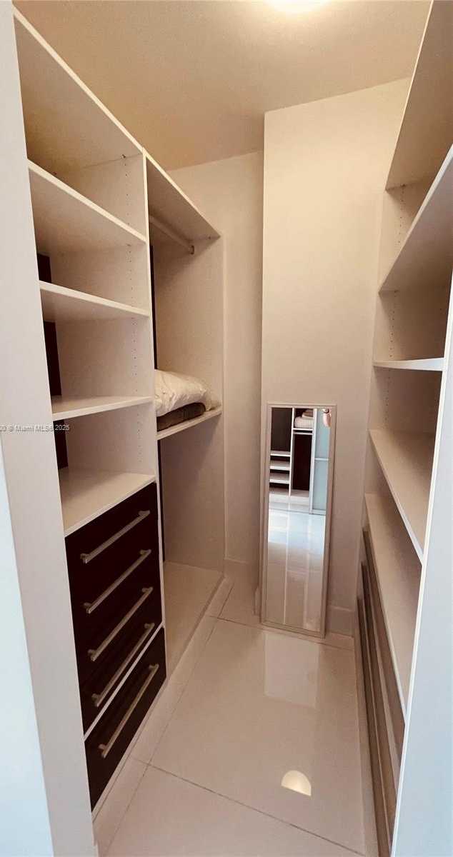 Small Image of 18201 COLLINS AVE #4506, Sunny Isles Beach Number 16